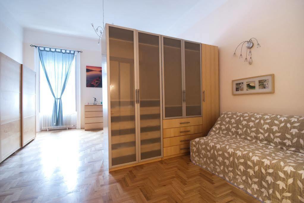 Sinagoga Apartment Будапеща Екстериор снимка
